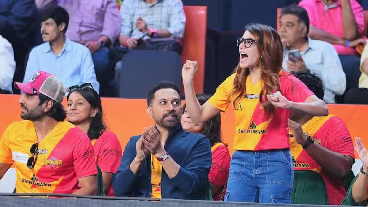 राजने सर्वांत आधी मनोज वाजपेयी यांच्यासोबत 'द फॅमिली मॅन' ही वेब सीरिज केली. ही सीरिज सुपरहिट ठरली होती. या सीरिजचा दुसरा सिझनसुद्धा ब्लॉकबस्टर होता. दुसऱ्या सिझनमध्ये समंथाने महत्त्वपूर्ण भूमिका साकारली होती.