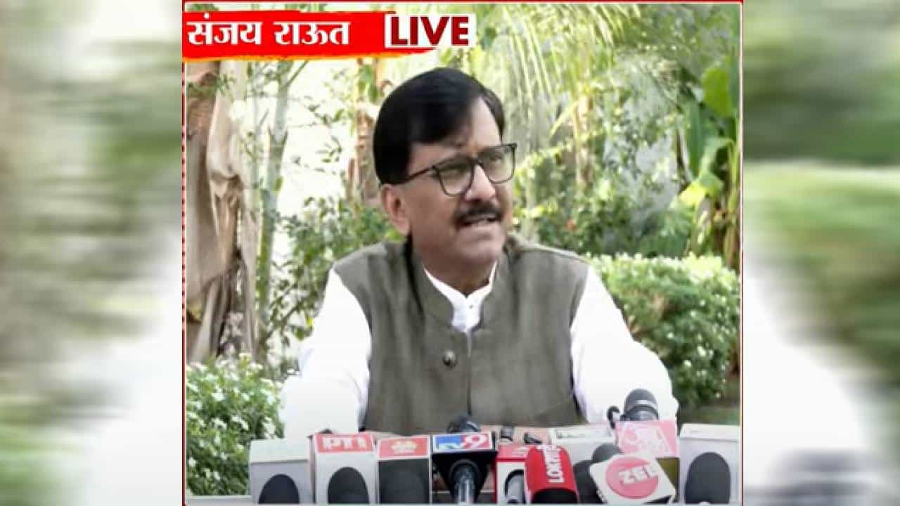 राजकारणामुळे नाती तुटत नसतात, महाराष्ट्र हितासाठी उद्धव ठाकरे सकारात्मक - संजय राऊत