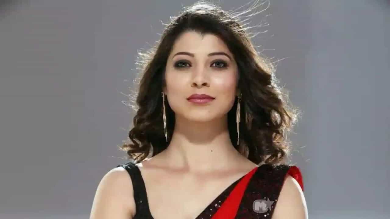 महाराष्ट्रात मराठी माणसाचा हक्क आणि मराठी भाषेवर स्पष्टच बोलली तेजस्विनी पंडित