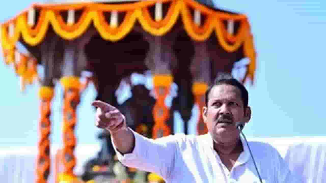 Udayan Raje Bhosale : गवर्नर हाऊसच्या जागेत छत्रपती शिवाजी महाराजांचं राष्ट्रीय स्मारक व्हावं; उदयनराजेंची मागणी