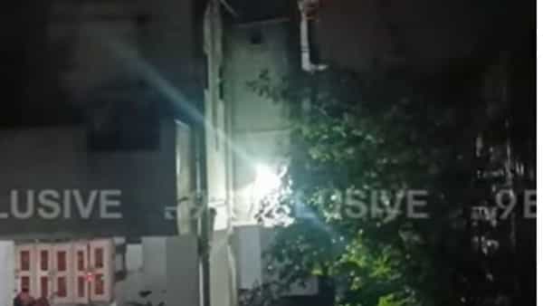 मुसळधार पावसानं बारामतीला झोडपलं आहे, पावसामुळे नागरिकांची चांगलीच तारांबळ उडाली आहे, जोरदार पाऊस झाला आहे.