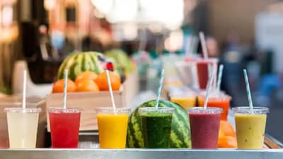 तुमच्या यकृताचे आरोग्य निरोगी ठेवण्यासाठी या ड्रिंक्सचे सेवन ठरेल फायदेशीर...