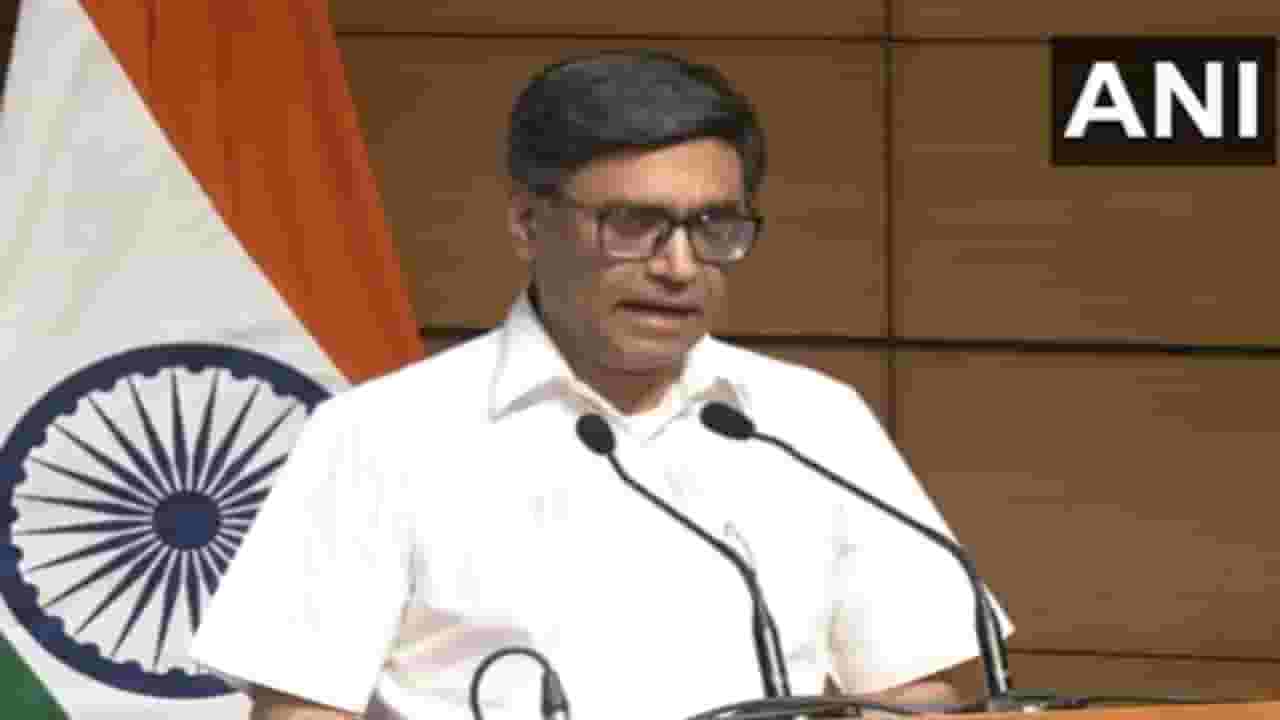 Vikram Misri : ...म्हणून दहशतवाद्यांनी पहलगामवर केला हल्ला, परराष्ट्र सचिवांनी थेट सांगितलं Vikram Misri : ...म्हणून दहशतवाद्यांनी पहलगामवर केला हल्ला, परराष्ट्र सचिवांनी थेट सांगितलं