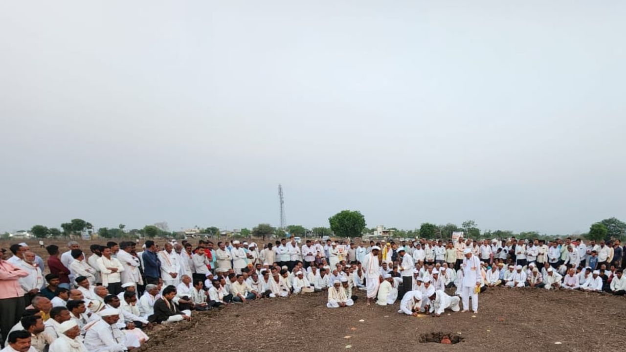 राजा म्हणजेच पंतप्रधान तणावात राहातील, परकीयांचा त्रास होईल मात्र संरक्षण खातं मजबूत आहे. युद्धजन्य परिस्थिती निर्माण होईल, मात्र युद्ध होणार नाही, असं भाकीत वर्तवण्यात आलं आहे. डिस्क्लेमर : वरील माहिती उपलब्ध स्रोतावरून देण्यात आलेली आहे. याच्या तथ्यांबद्दल आम्ही कुठलाही दावा करीत नाही, तसेच अंधश्रद्धेला दुजोरा देत नाही.