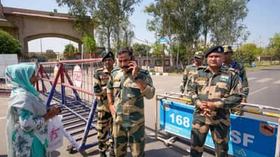 Wagah-Attari border : माझ्या बहिणीच पाकिस्तानात जाणं गरजेच, पण...