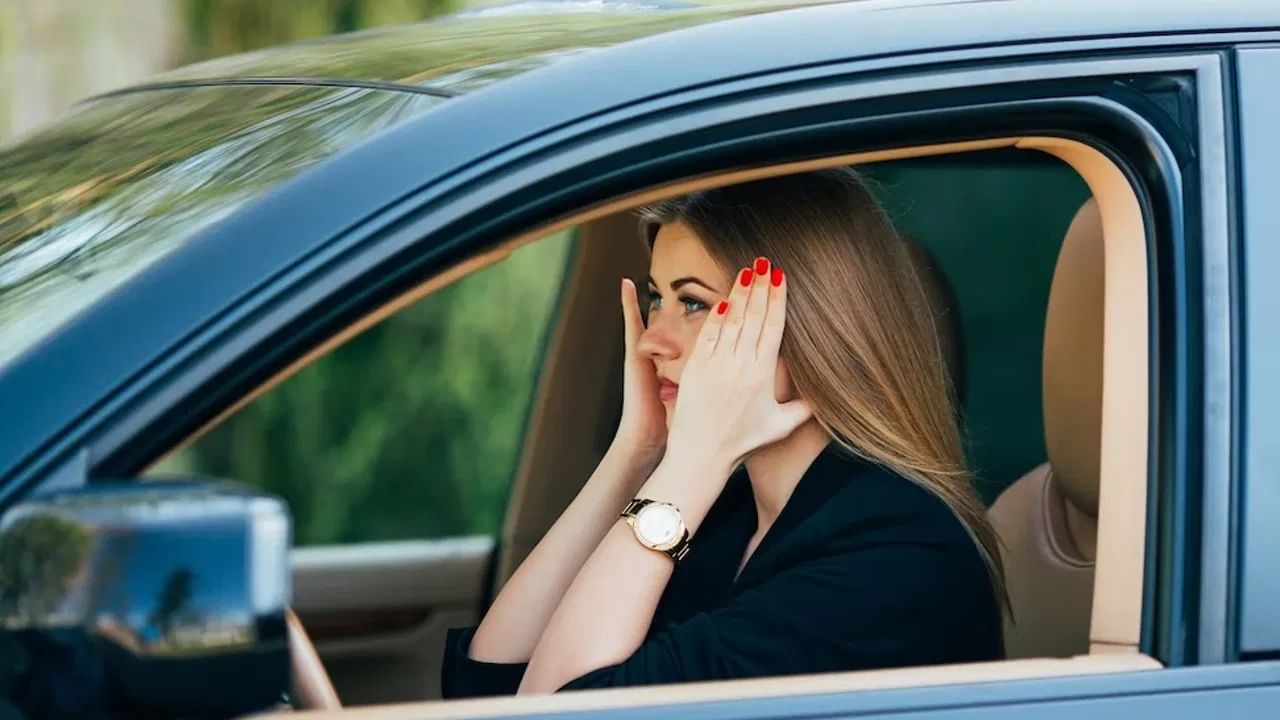 How to Drive a Car : पहिल्यांदा कार कशी चालवावी? 8 पॉईंट्समध्ये समजून घ्या How to Drive a Car : पहिल्यांदा कार कशी चालवावी? 8 पॉईंट्समध्ये समजून घ्या