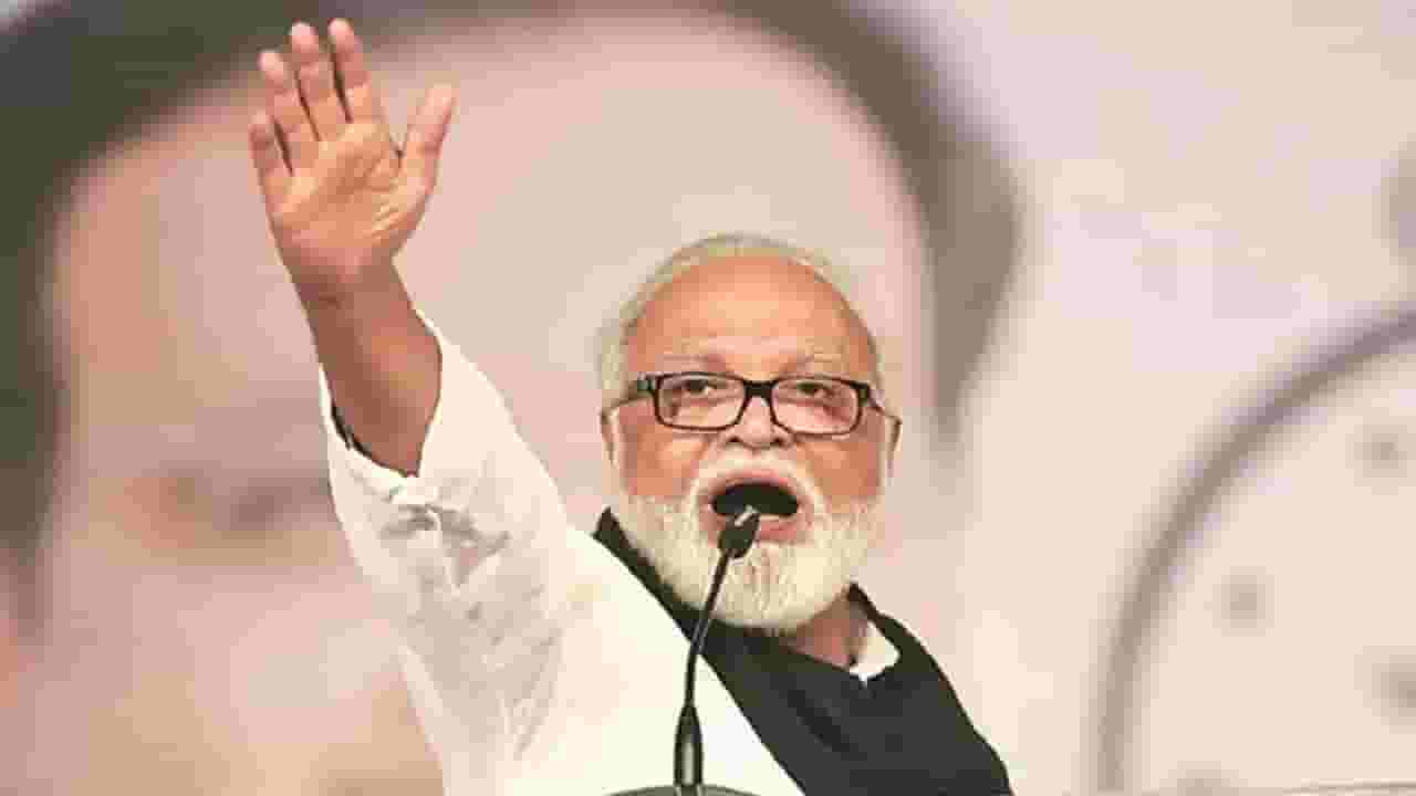 Chhagan Bhujbal : शेवट चांगला... मुंडेंच्या रिक्त खात्यावर नाराज भुजबळांचं पुनर्वसन, मंत्रिपदाची शपथ घेण्यापूर्वी काय म्हणाले? Chhagan Bhujbal : शेवट चांगला... मुंडेंच्या रिक्त खात्यावर नाराज भुजबळांचं पुनर्वसन, मंत्रिपदाची शपथ घेण्यापूर्वी काय म्हणाले?