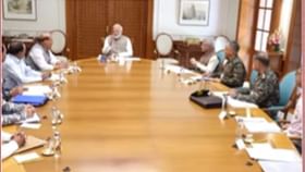 भारत - पाकिस्तानमधल्या डिजीएमओंच्या चर्चेला सुरुवात भारत - पाकिस्तानमधल्या डिजीएमओंच्या चर्चेला सुरुवात