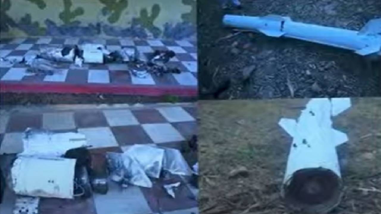 Operation Sindoor : चीनला झटका, PL-15 मिसाइलसह चिनी मालाची दुर्दशा दाखवली, हे घ्या पुरावे Operation Sindoor : चीनला झटका, PL-15 मिसाइलसह चिनी मालाची दुर्दशा दाखवली, हे घ्या पुरावे