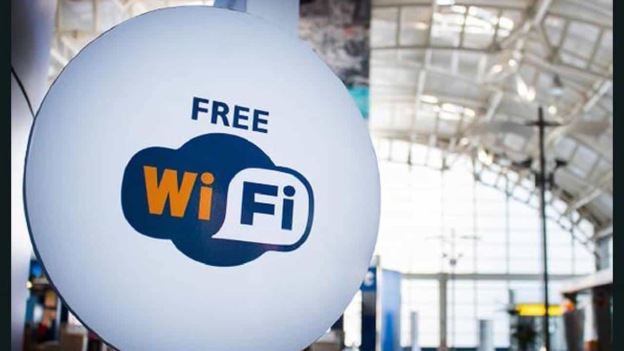 WiFi : मोफत पब्लिक वाय-फाय वापरताय? बँक खातं रिकामं होण्याआधी ‘हे’ वाचा