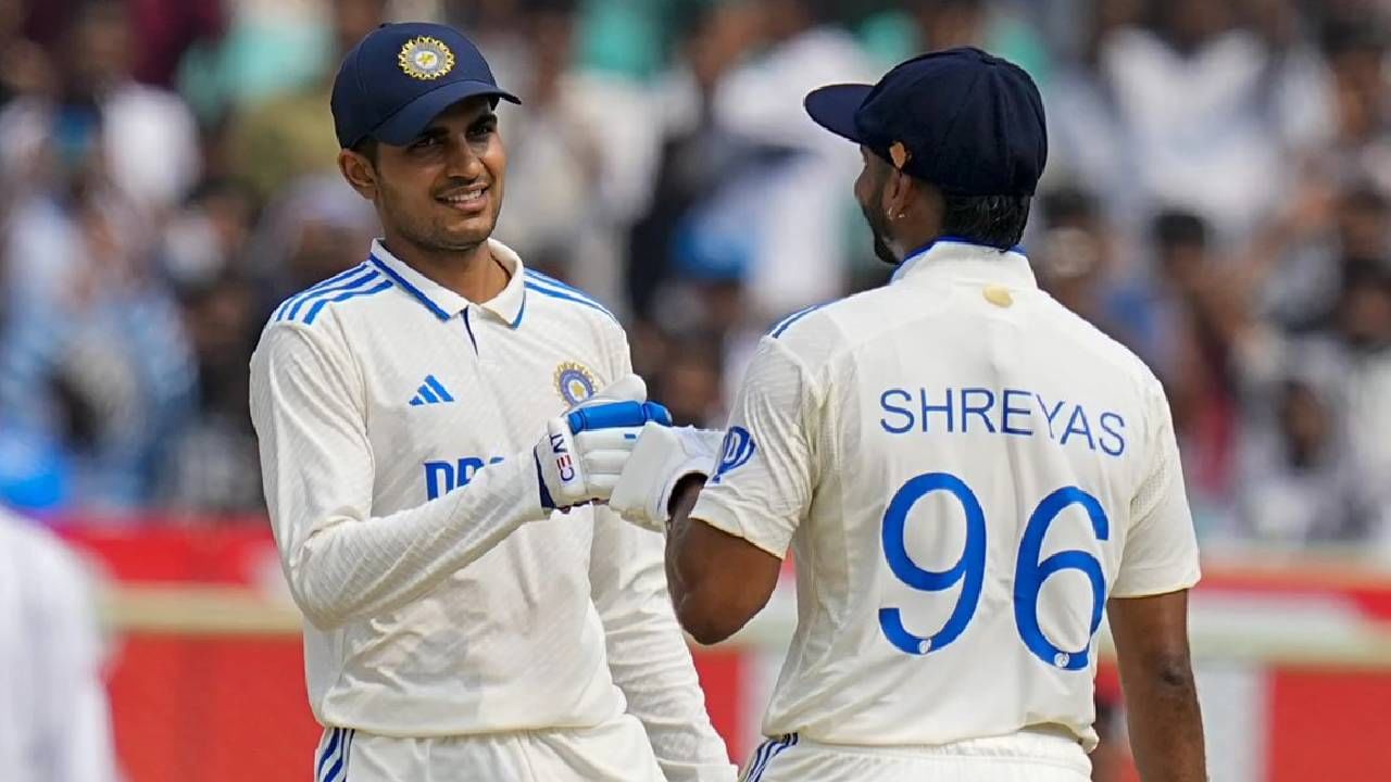 कसोटी संघातून सरफराज खान आणि श्रेयस अय्यरला का डावललं? अजित आगरकर म्हणाला... कसोटी संघातून सरफराज खान आणि श्रेयस अय्यरला का डावललं? अजित आगरकर म्हणाला...