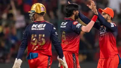RCB vs KKR : सामना रद्द झाल्याने आरसीबीच्या पारड्यात एक गुण, प्लेऑफचं गणित आता सोपं पण असं असेल
