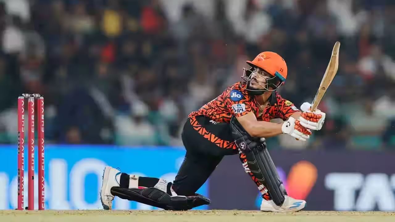 ईशानने 94 पैकी 58 रन्स या फक्त चौकार आणि षटकारांच्या मदतीने केल्या. ईशानला शतक करण्याची संधी होती. मात्र ईशानला शतक करता आलं नाही. ईशान 94 धावांवर नाबाद परतला. (Photo Credit : IPL/Bcci)