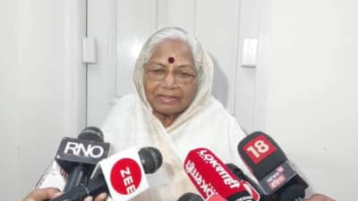 नव्या सरन्यायाधीशांच्या आईलाही वाटतं निवडणुका बॅलेट पेपरवरच व्हाव्यात, काय म्हणाल्या कमलताई गवई?