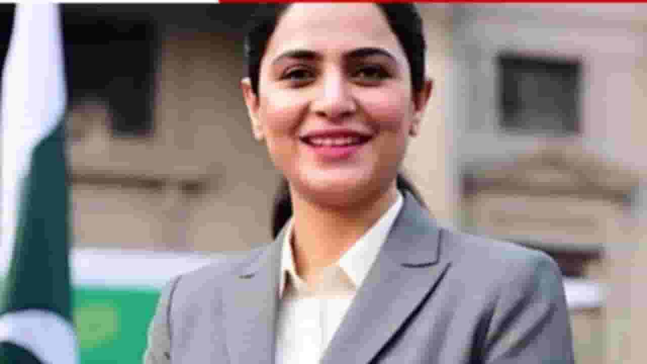 Kashish Chaudhary : पाकिस्तानात पहिल्यांदाच हिंदू महिला बनली सहाय्यक आयुक्त, कोण आहे कशिश चौधरी?