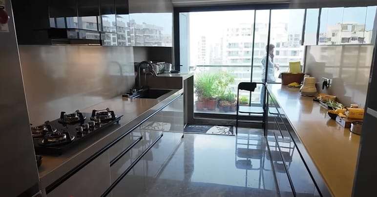 स्वयंपाक करताना किचन थंड ठेवायचंय? तर 'या' सर्वोत्तम कूलिंग सोल्यूशन्सचा करा वापर