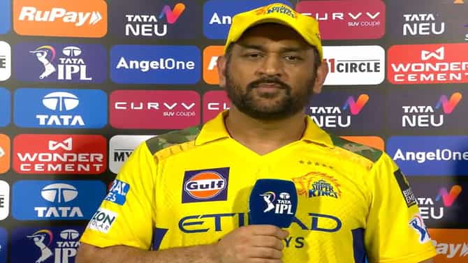 RCB vs CSK : मला आणखी .., आरसीबी विरूद्धच्या पराभवानंतर कर्णधार धोनीने स्वत:ला ठरवलं दोषी