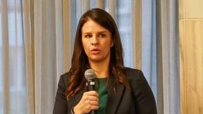 एवढा अहंकार कशाला? भारतीयांच्या ई-मेलला स्पॅम समजते, न्यूझीलंडच्या मंत्री बरळल्या