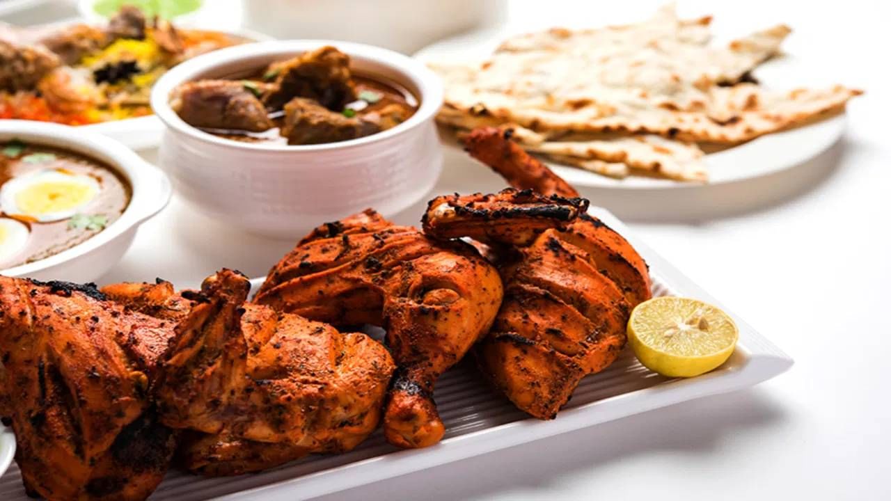 मांसाहारी पदार्थांसोबत खा 'हे' 5 पदार्थ, शरीरात वाढणार नाही उष्णता मांसाहारी पदार्थांसोबत खा 'हे' 5 पदार्थ, शरीरात वाढणार नाही उष्णता