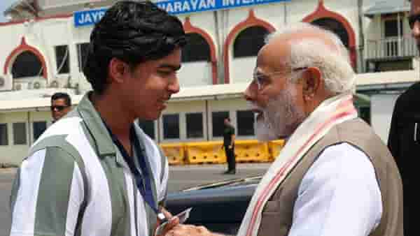 वैभव सूर्यवंशीने पंतप्रधानांची घेतली भेट, इंग्लंड दौऱ्यापूर्वी मोदींनी दिलं प्रोत्साहन