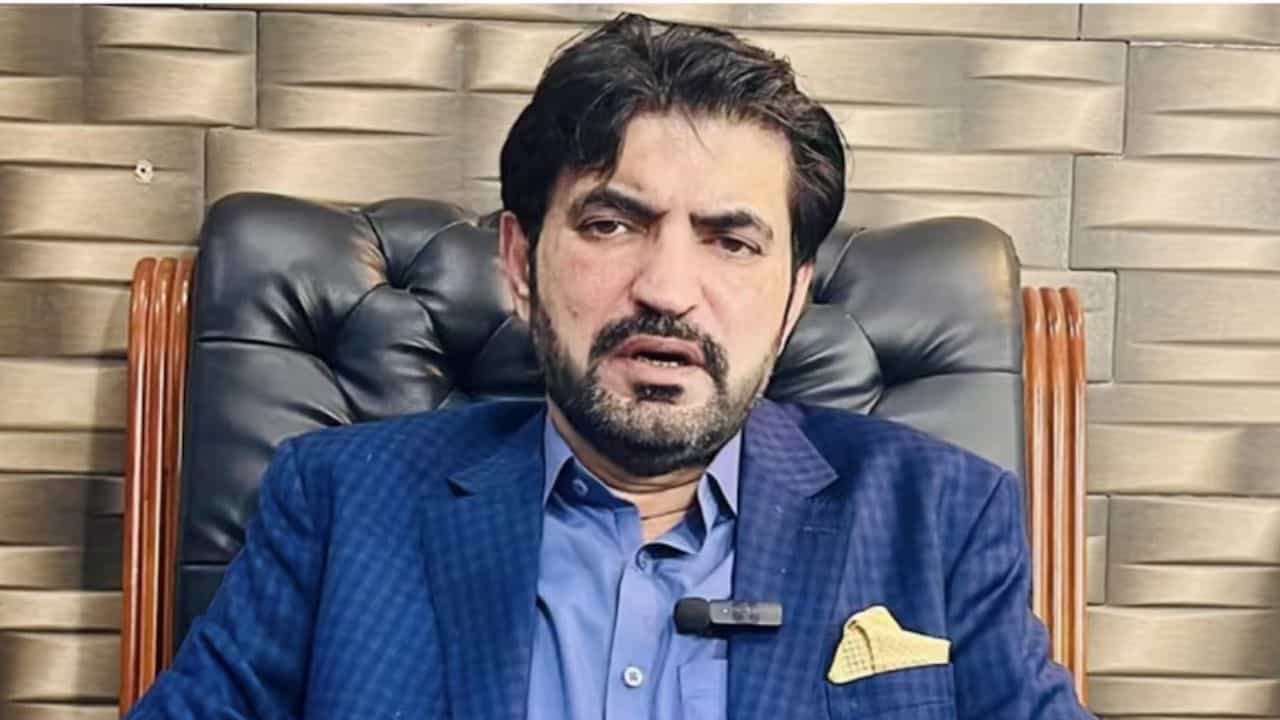 भारत-पाक युद्ध झाले तर मी इंग्लंडला पळून जाईल..., पाकिस्तानी राजकारणी नेत्याचा व्हिडिओ व्हायरल