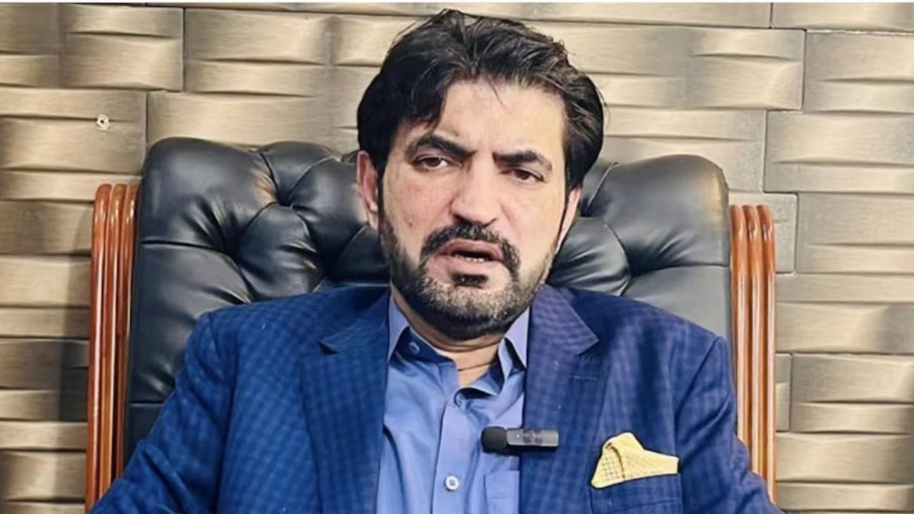 'भारत-पाक युद्ध झाले तर मी इंग्लंडला पळून जाईल...', पाकिस्तानी राजकारणी नेत्याचा व्हिडिओ व्हायरल