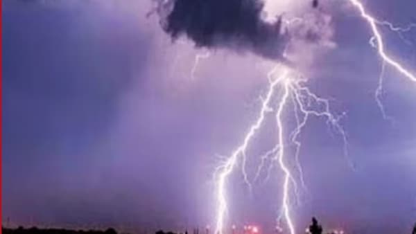 Maharashtra Weather Update: राज्यात दोन दिवस पावसाचा ‘येलो अलर्ट’, मुसळधार पावसासह गारपीटचे संकट, हवामान विभागाचा अंदाजात काय?