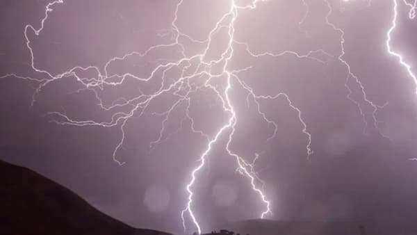 IMD Weather Update : महाराष्ट्रावर अतिमुसळधार पावसासह आणखी एक नवं संकट, सहा जिल्ह्यांना हाय अलर्ट