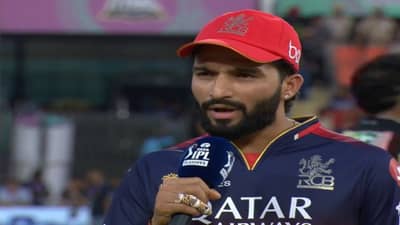 PBKS vs RCB : बंगळुरुने टॉस जिंकला, मॅचविनर बॉलरची एन्ट्री, पंजाबला टेन्शन, पाहा प्लेइंग ईलेव्हन