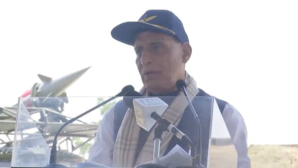 हा फक्त ट्रेलर होता, संपूर्ण पिक्चर... संरक्षण मंत्र्याचा इशारा काय?; आयएमएफला काय आवाहन?