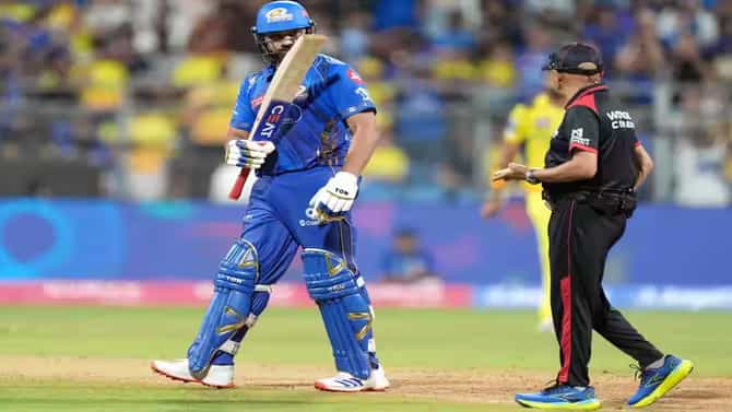Rohit Sharma : रोहित शर्माकडे गुजरात विरुद्ध महारेकॉर्डची संधी, हिटमॅन वानखेडेत इतिहास घडवणार?