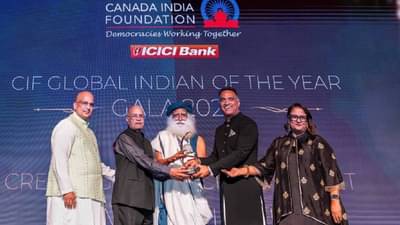 ग्लोबल इंडियन ऑफ द इयरने सद्गुरू सन्मानित; कॅनडात पार पडला महासोहळा