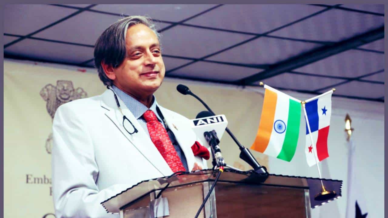 Shashi Tharoor : मग दहशतवादी मेल्यावर छाती का बडवली? शशी थरूर यांनी पाकड्यांसह चीनला घेरले, जागतिक मंचावर घडले काय?