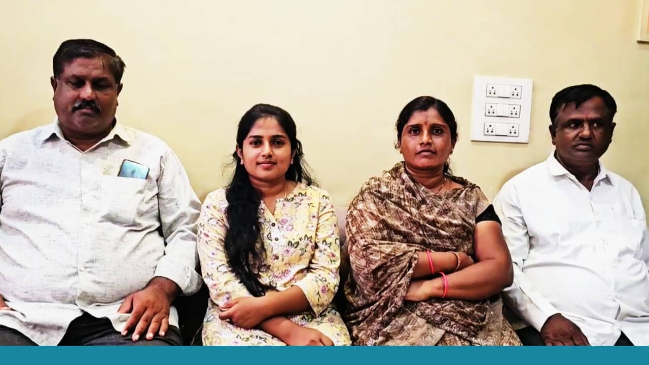 ज्या समाजात जातपंचायीचा जाच होता अनिष्ट प्रथा  अंधश्रद्धा  रुढी आणि परंपरा होत्या तिला शुभांगीच्या प्रेरणादायी प्रवासाने छेद दिला आहे. 