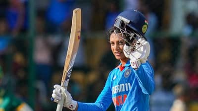 IND vs SL : स्मृती मंधानाचं रेकॉर्डब्रेक शतक, अशी कामगिरी करणारी तिसरी महिला क्रिकेटर