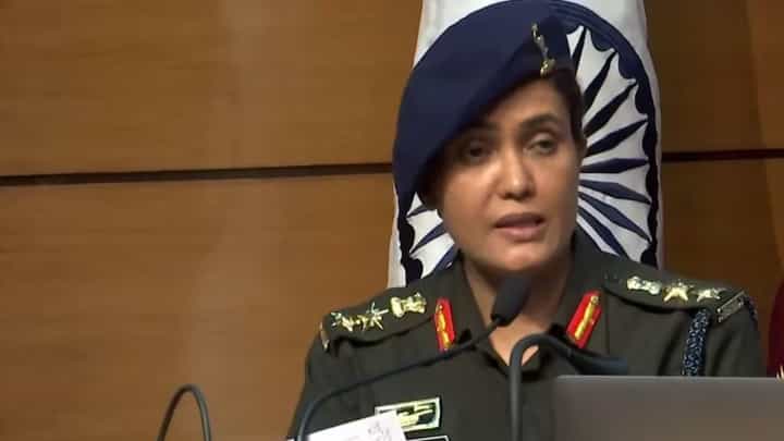 Colonel Sofia Qureshi : 400 ड्रोन, 36 ठिकाणी हल्ला; कर्नल कुरेशींनी रात्री घडलेल्या घटनेची दिली माहिती Colonel Sofia Qureshi : 400 ड्रोन, 36 ठिकाणी हल्ला; कर्नल कुरेशींनी रात्री घडलेल्या घटनेची दिली माहिती