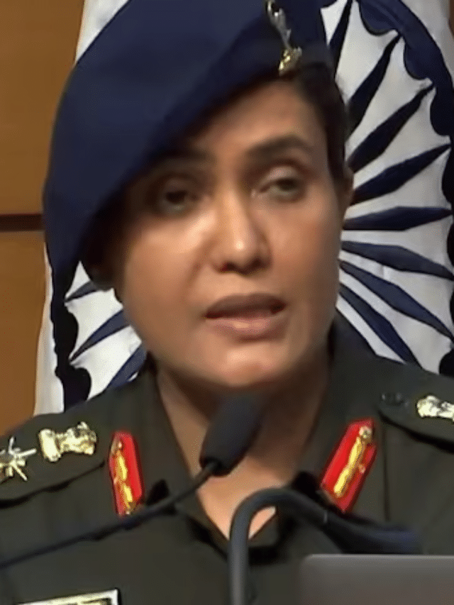 पाकिस्तानला उघडं पाडणाऱ्या कर्नल सोफिया कुरेशी यांचा पगार किती? पाकिस्तानला उघडं पाडणाऱ्या कर्नल सोफिया कुरेशी यांचा पगार किती?