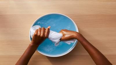 उन्हाळ्यात कॉटनचे कपडे धुण्याची योग्य पद्धत जाणून घ्या