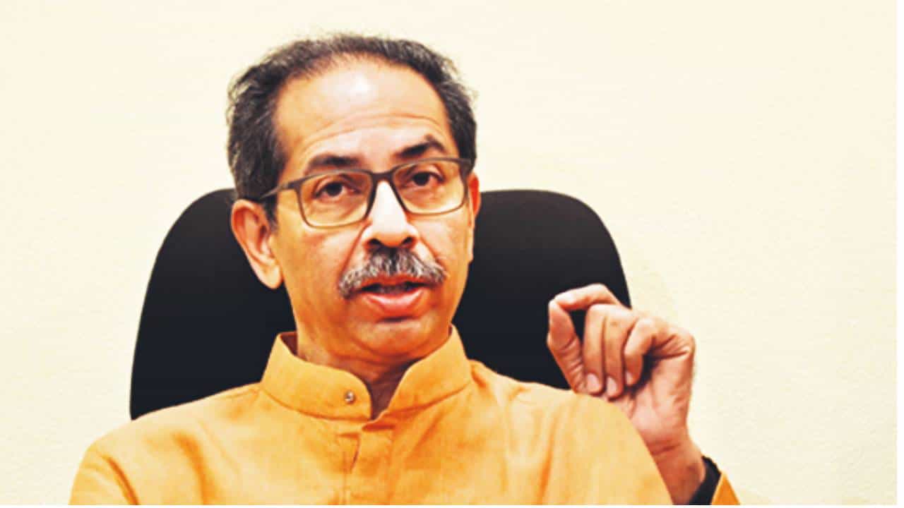 Udhav Thackeray : शिवसेनेच्या बैठकीत ठाकरेंचा शिंदे आणि भाजपवर निशाणा