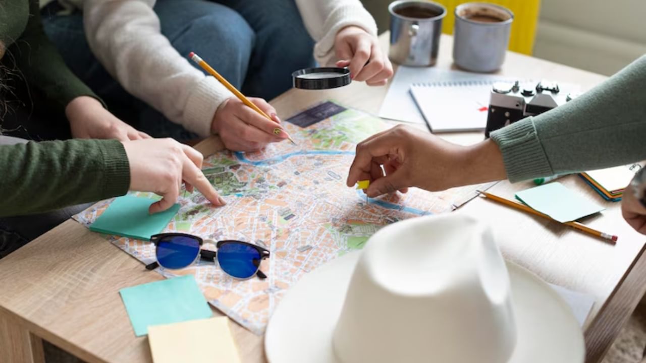 उन्हाळ्याच्या सुट्ट्यांचं AI वापरून करा प्लॅनिंग आणि अनुभवा बेस्ट ट्रिप उन्हाळ्याच्या सुट्ट्यांचं AI वापरून करा प्लॅनिंग आणि अनुभवा बेस्ट ट्रिप