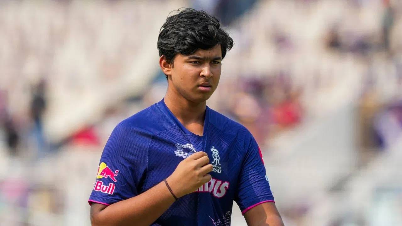 14 वर्षीय क्रिकेटपटू वैभव सूर्यवंशी यंदा दहावीला, जाणून किती आहे शाळेची फी?