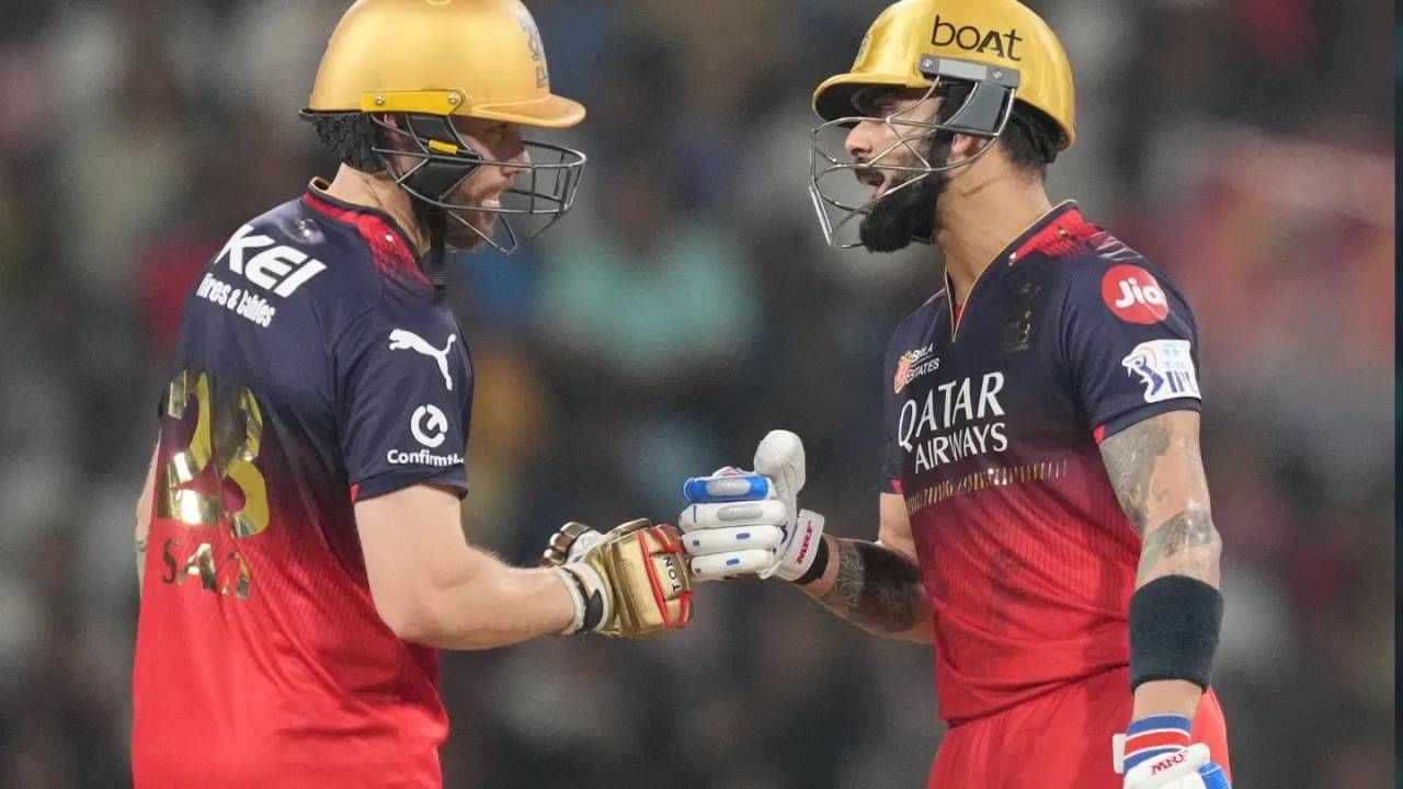 आयपीएल 2025 स्पर्धेच्या क्वॉलिफाय 1 सामन्यात पंजाब किंग्स आणि रॉयल चॅलेंजर्स बंगळुरु हे संघ आमनेसामने येणार आहेत. पण प्लेऑफच्या या सामन्यापूर्वी आतापर्यंत मैदान गाजवणाऱ्या खेळाडूंची यादी पाहूयात. त्यांच्या खेळीच्या जोरावर अंतिम फेरीचा प्रवास सुकर झाला आहे. पण या यादीत विराट कोहली आणि श्रेयस अय्यरची कामगिरी कशी आहे ते जाणून घेऊयात. (PC-PTI)