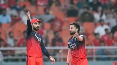 आरसीबीने अंतिम सामना जिंकला नाही तर घटस्फोट घेईन, Live सामन्यात महिला फॅनची धमकी Video