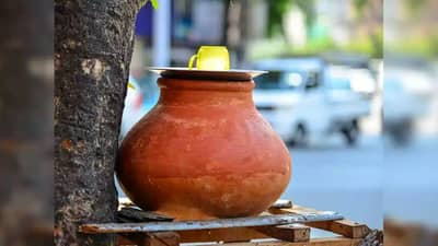 kitchen vastu tips: स्वयंपाकघरातील दक्षिण दिशेला पाण्याचं मडक ठेवल्यामुळे काय होते? जाणून घ्या ज्योतिषशास्त्र