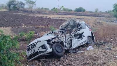 महाराष्ट्रात मृत्यूचा हायवे, शिर्डीच्या वाटेवर असलेल्या भाविकांवर काळाचा घाला, 6 जणांचा मृत्यू