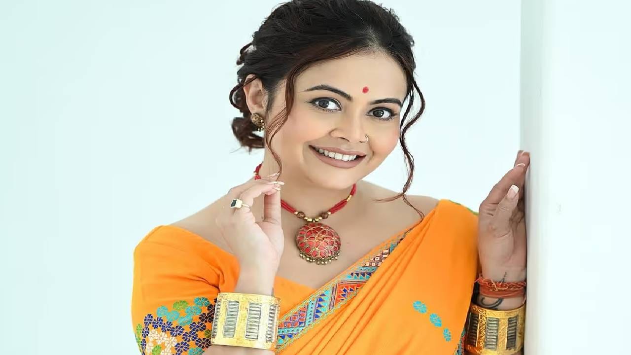 पहिल्या प्रेग्नेंसी प्रमाणे दुसऱ्यांदा गर्भवती असल्याचही तिने लपवलय असं चाहत्यांना वाटलं. पण देवोलीना आता दुसऱ्या प्रेग्नेंसीबद्दल व्यक्त झालीय. 