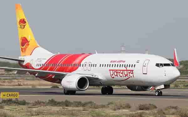 एअर इंडिया एक्सप्रेसच्या विदेशात प्रवास करण्याचा विचार करताय ? फ्लाईट आधी ‘हे’ नक्की वाचा