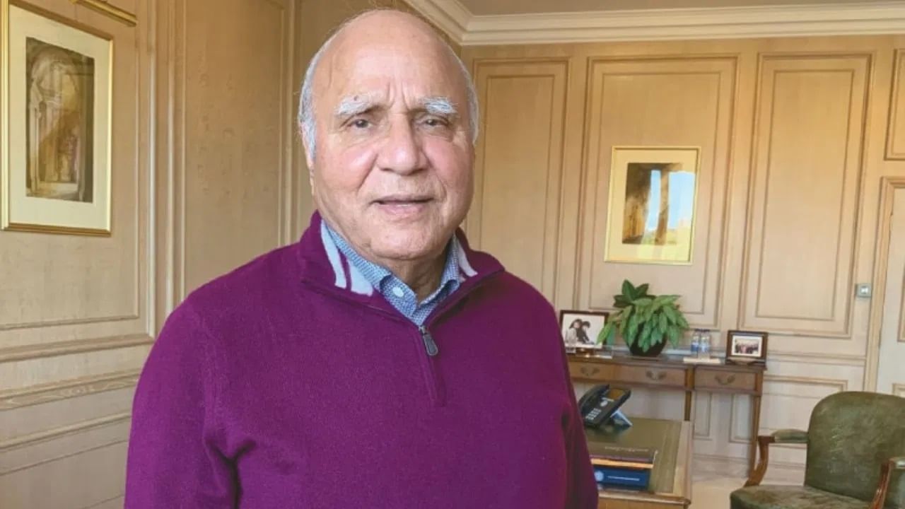 अन्वर परवेझ पाकिस्तानातील तिसऱ्या क्रमांकाचा सर्वात श्रीमंत व्यक्ती आहे. तो ब्रिटनमध्ये राहतो. बेस्टवे ही पाकिस्तानमधील दुसरी सर्वात मोठी सिमेंट उत्पादक कंपनी आहे. तो बेस्टवे ग्रुपचा संस्थापक आणि अध्यक्ष आहे. त्याचा व्यवसाय ब्रिटनमध्येही पसरला आहे. मीडिया रिपोर्ट्सनुसार, त्यांची एकूण संपत्ती 3 अब्ज डॉलर्स आहे.