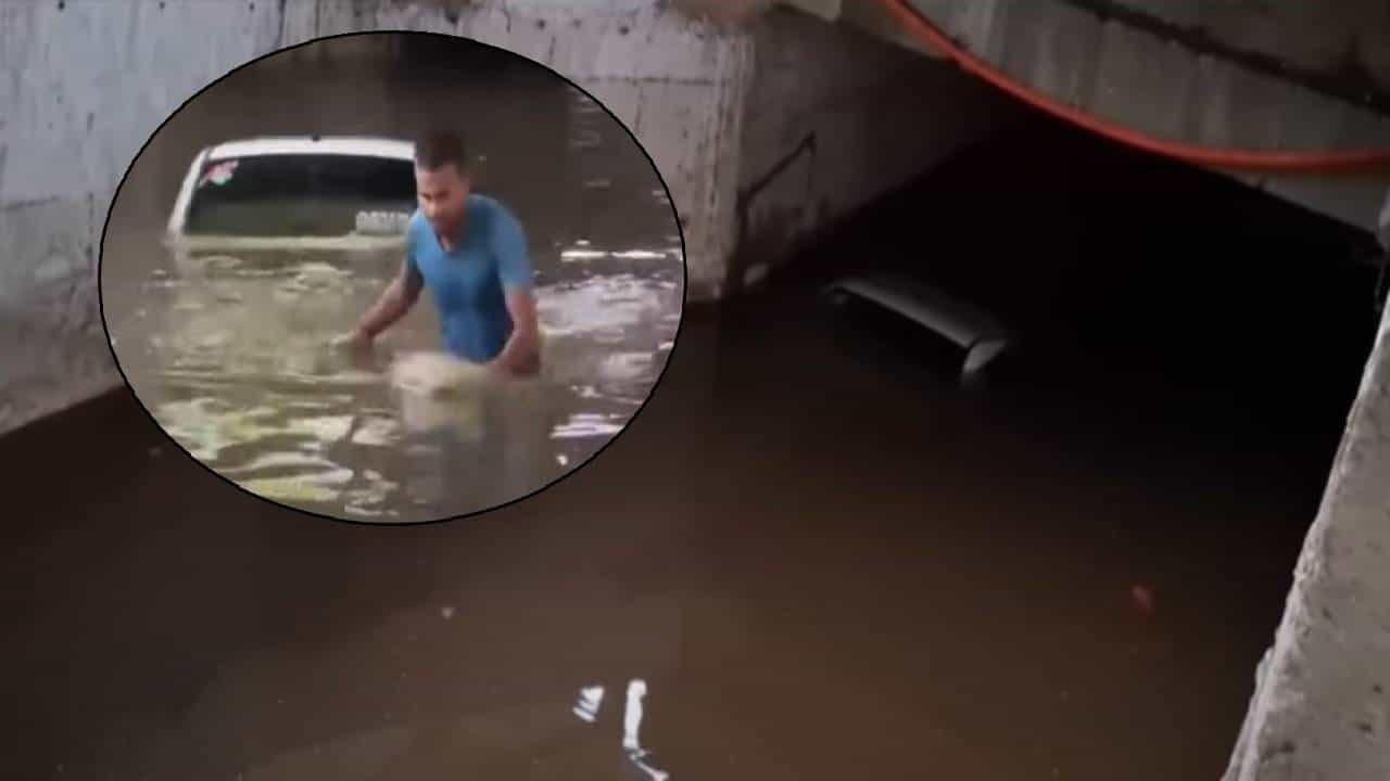 Badlapur Rain : बदलापुरात पावसाचा कहर, भुयारी मार्गात साचलं पाणी, 10 फूट पाण्यात अडकली कार अन्...