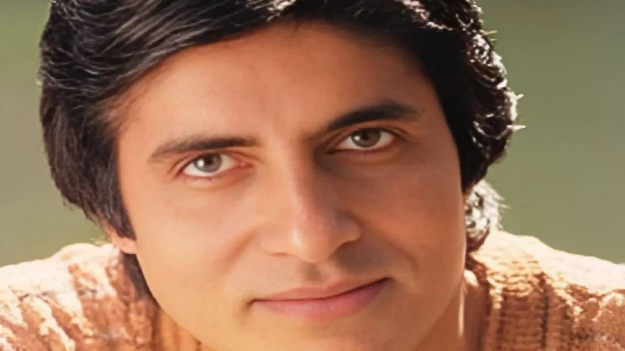 मध्यरात्री उठून अमिताभ बच्चनसाठी रडायची ती अभिनेत्री म्हणजे रेखा नव्हे, जया बच्चनही नाहीच. या अभिनेत्रीची अवस्था पाहून महेश भट्ट यांनी अमिताभ बच्चन यांना भेटण्याचा निर्णय घेतला. त्यांनी आपला अहंकार बाजूला ठेवला आणि अभिनेत्याशी संपर्क साधला होता. 